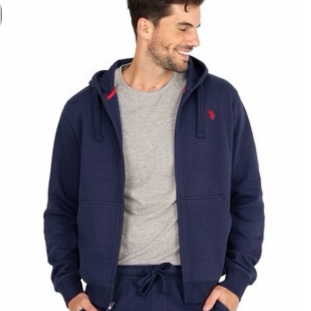 Men's Classic Navy Zip-Up Sweater
